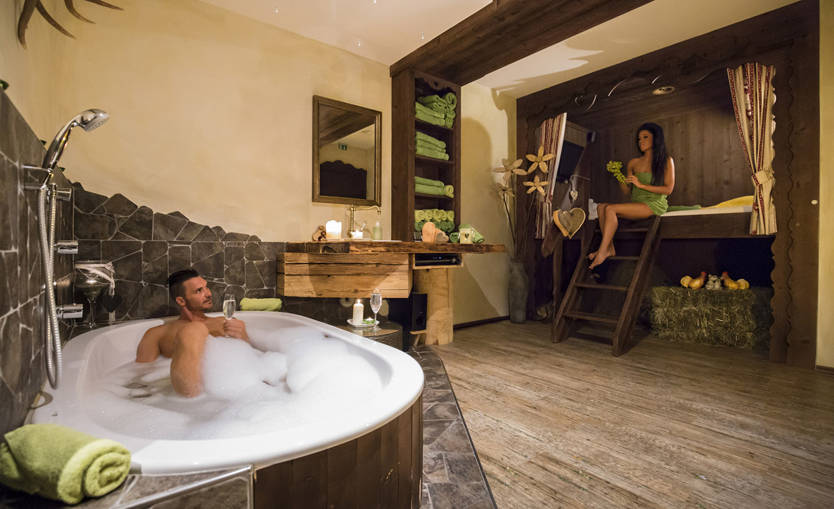 Wellnesshotel Nrw Mit Whirlpool Im Zimmer